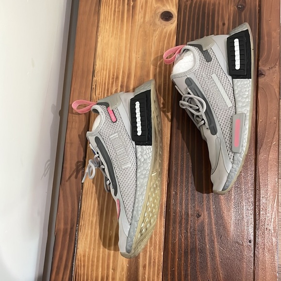 adidas Originals X NASA NMD R1 Spectoo Sneaker Grey Rose Pink Womens Size 6.5 - Picture 10 of 12